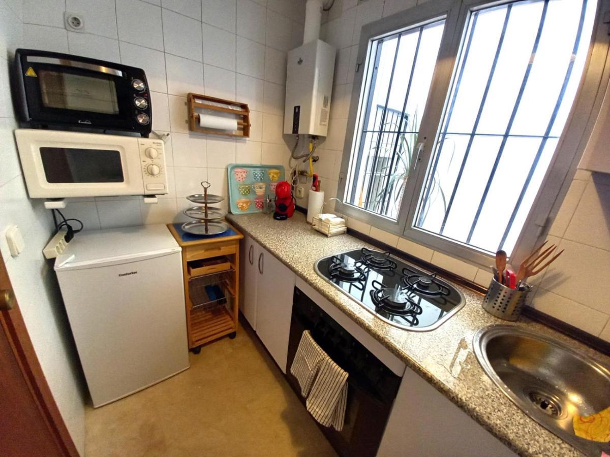 Wish Suite Plaza Nueva Севиля Екстериор снимка