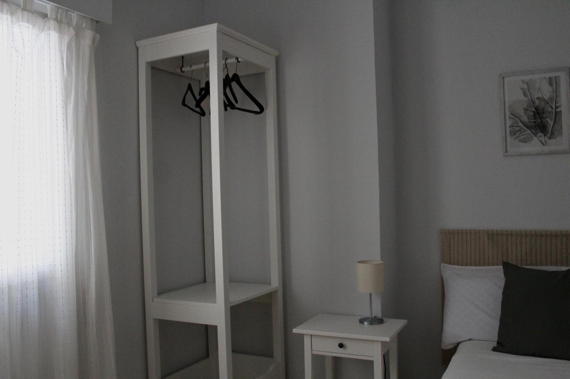 Wish Suite Plaza Nueva Севиля Екстериор снимка
